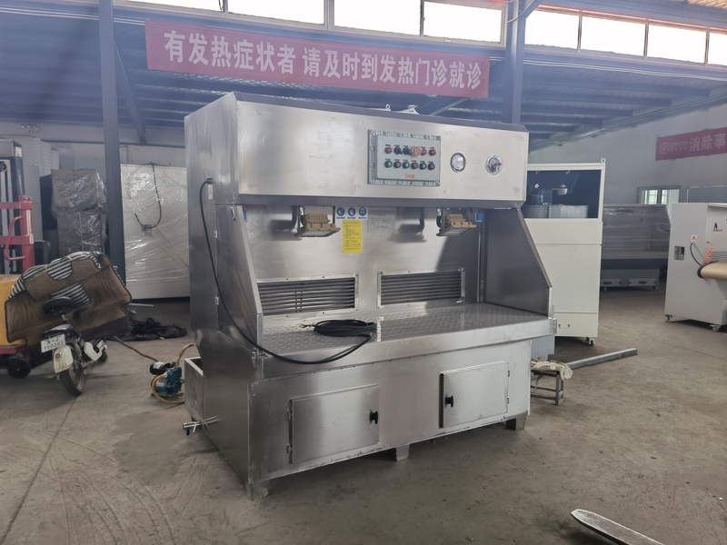 湿式除尘打磨工作台.jpg